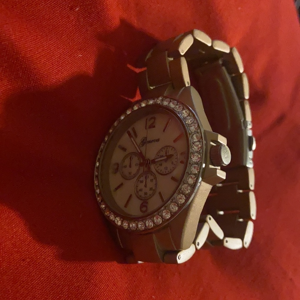 Geneva watch - Picture 3 of 4